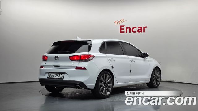 Hyundai i30 2017 — photo 2