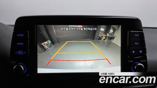 Hyundai i30 2017 — photo 22