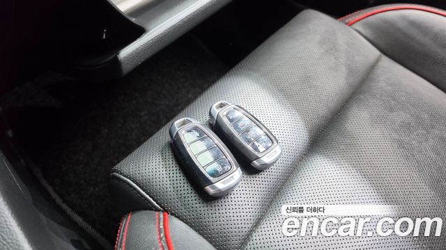 Hyundai i30 2017 — photo 23
