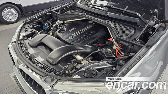 BMW X6 2015 — photo 6
