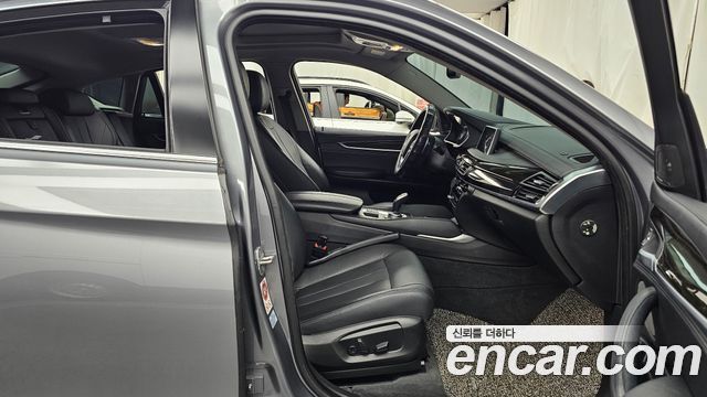 BMW X6 2015 — photo 11