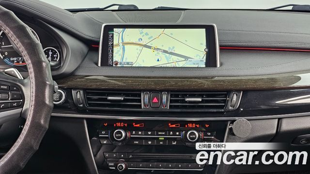 BMW X6 2015 — photo 14