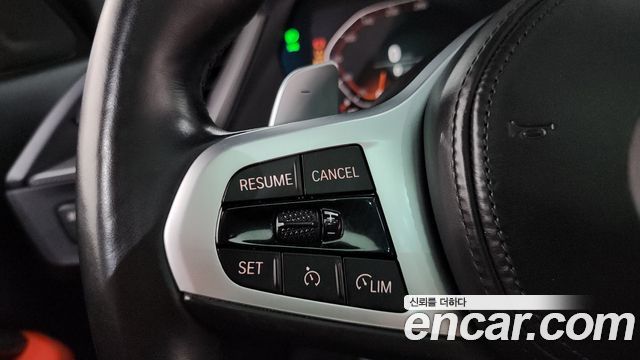 BMW 1-Series 2022 — photo 22