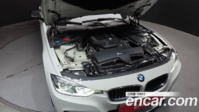 BMW 3-Series 2017 — photo 6