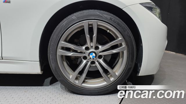 BMW 3-Series 2017 — photo 7