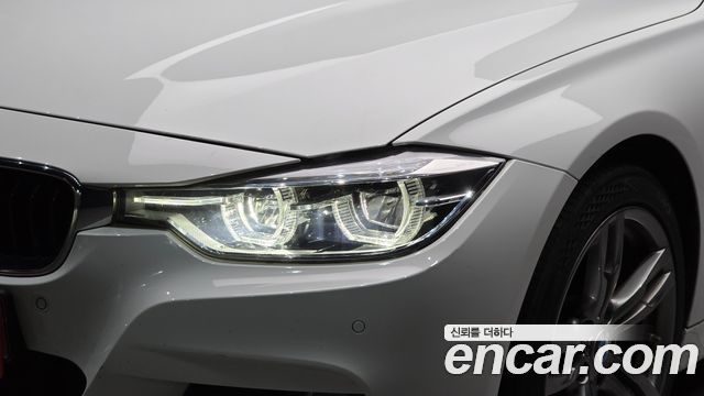 BMW 3-Series 2017 — photo 8