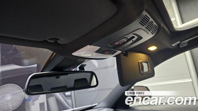 BMW 3-Series 2017 — photo 29