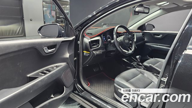 Kia Stonic 2018 — photo 13