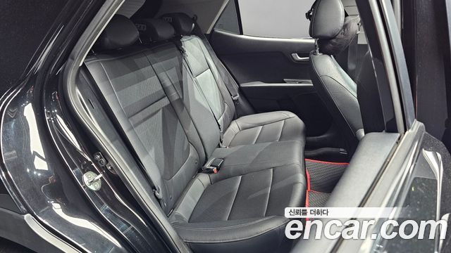 Kia Stonic 2018 — photo 17