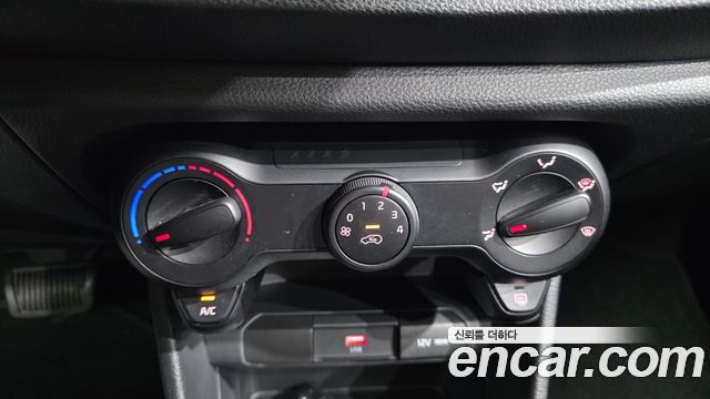 Kia morning 2023 — photo 19