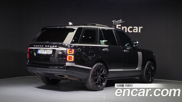 Land Rover Range Rover 2020 — photo 2