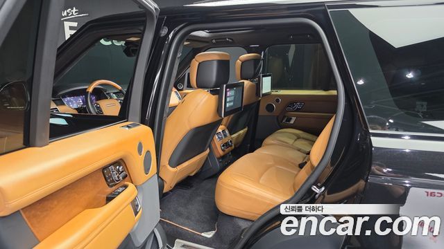 Land Rover Range Rover 2020 — photo 11
