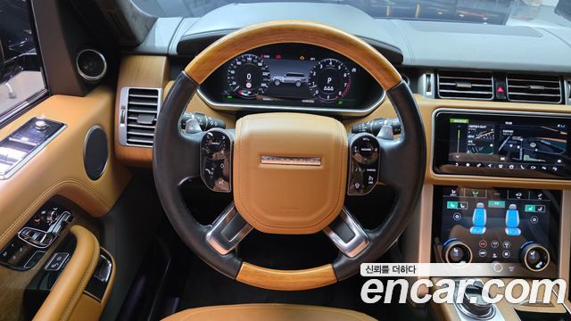 Land Rover Range Rover 2020 — photo 13