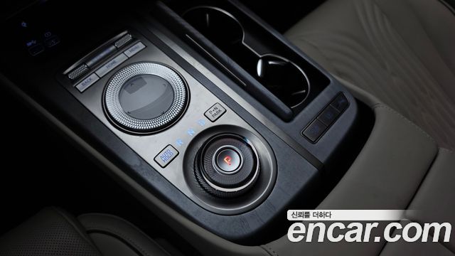 Genesis G80 2022 — photo 12