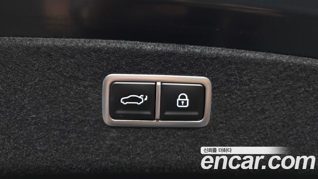 Genesis G80 2022 — photo 27