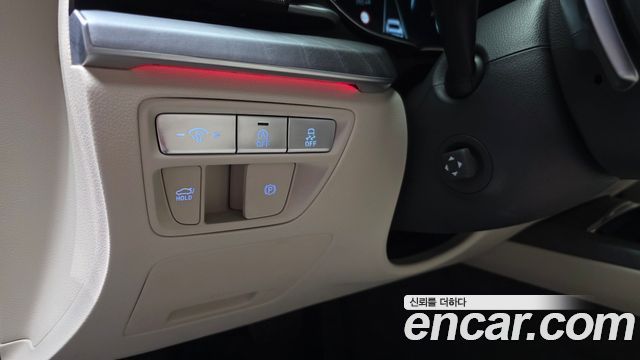 Genesis G80 2022 — photo 28