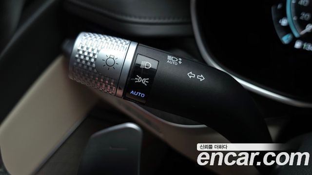 Genesis G80 2022 — photo 30