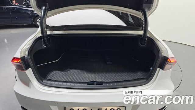 Hyundai Grandeur 2022 — photo 19