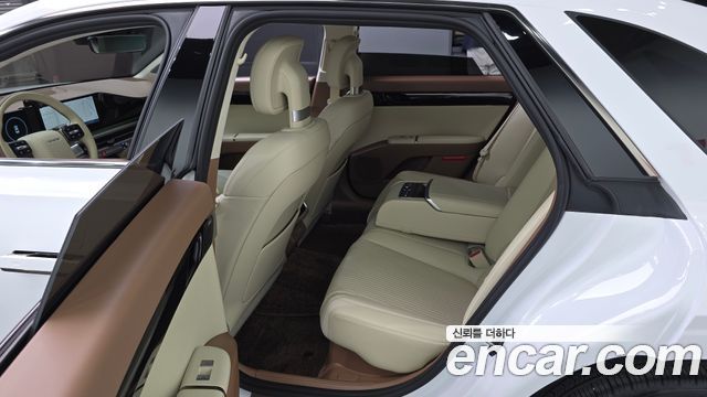 Hyundai Grandeur 2023 — photo 11