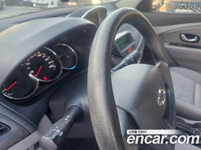 Renault Korea SM3 2011 — photo 19