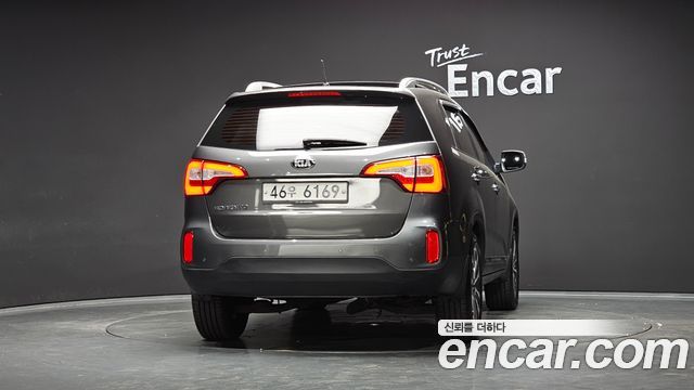 Kia Sorento 2013 — photo 4