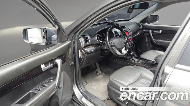 Kia Sorento 2013 — photo 12