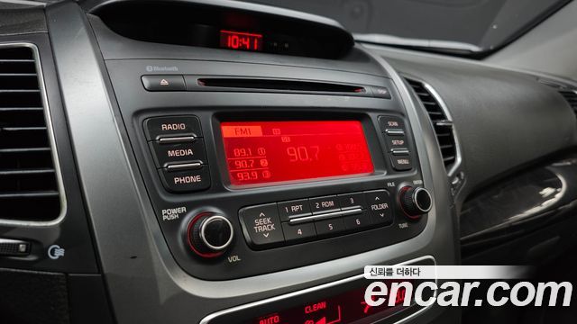 Kia Sorento 2013 — photo 14