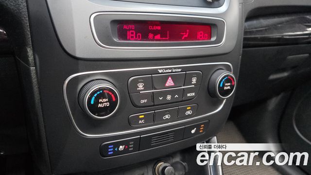 Kia Sorento 2013 — photo 16