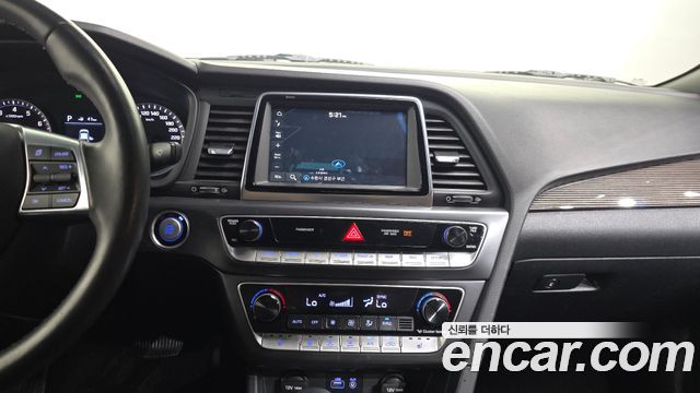 Hyundai Sonata 2018 — photo 20