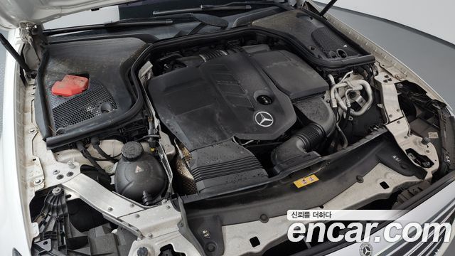 Mercedes-Benz E-Class 2017 — photo 6