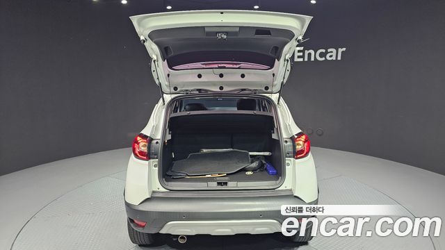 Renault Korea QM3 2018 — photo 20