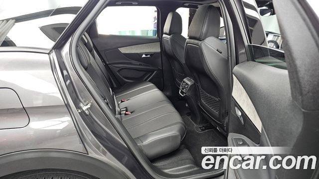 Peugeot 3008 2022 — photo 18