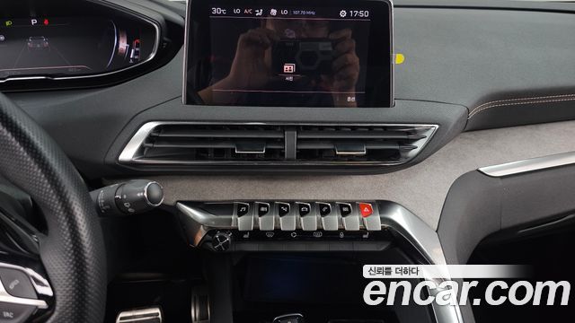 Peugeot 3008 2022 — photo 20