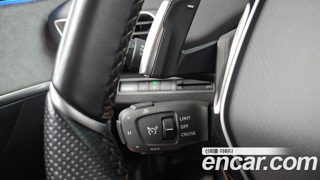 Peugeot 3008 2022 — photo 25