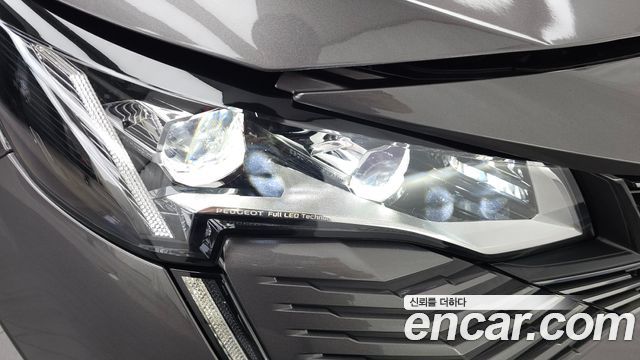 Peugeot 3008 2022 — photo 8