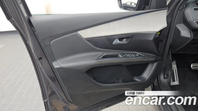 Peugeot 3008 2022 — photo 14