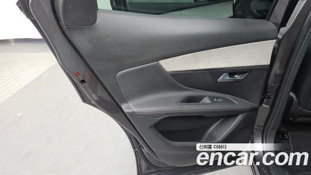Peugeot 3008 2022 — photo 15