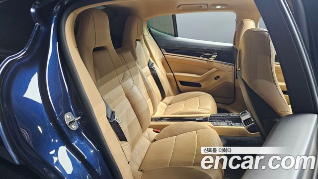 Porsche Panamera 2016 — photo 11