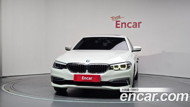 BMW 5-Series 2018 — photo 3