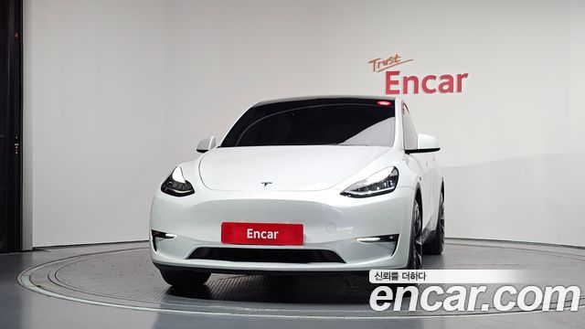 Tesla Model Y 2022 — photo 3