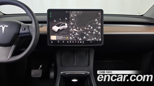 Tesla Model Y 2022 — photo 20