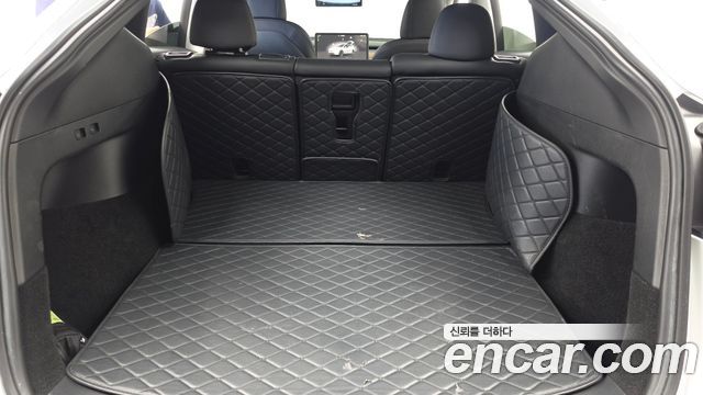 Tesla Model Y 2022 — photo 26