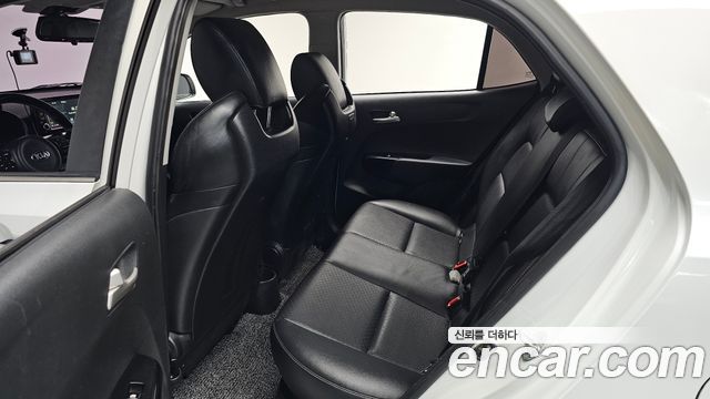 Kia morning 2018 — photo 16