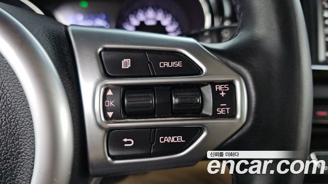 Kia Canival 2018 — photo 28