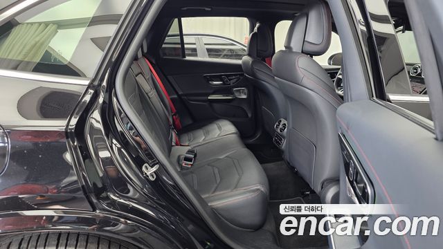 Mercedes-Benz GLC-Class 2024 — photo 17