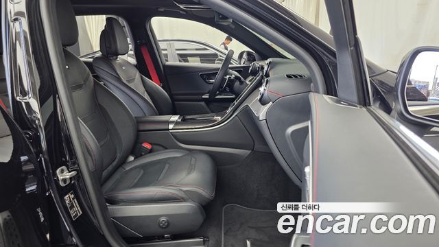 Mercedes-Benz GLC-Class 2024 — photo 16