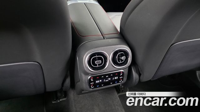 Mercedes-Benz GLC-Class 2024 — photo 33
