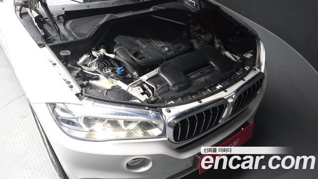 BMW X5 2017 — photo 6