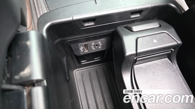 BMW X5 2017 — photo 16
