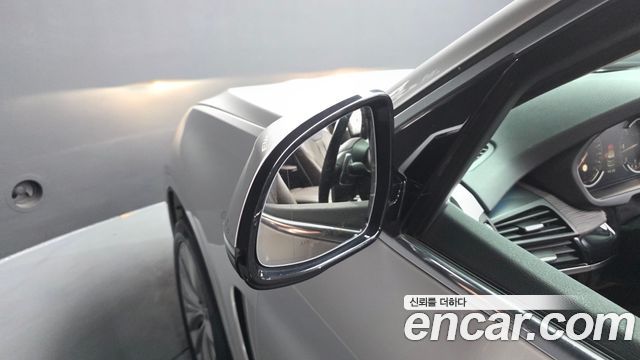 BMW X5 2017 — photo 27